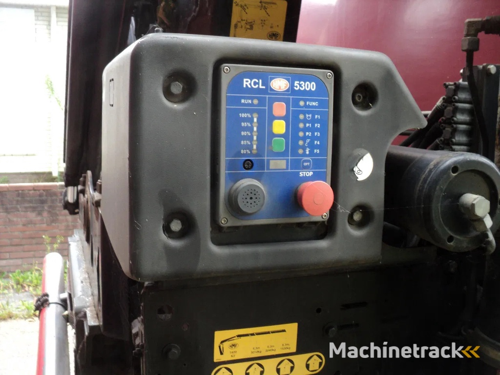 DAF CF 85.410 bakwagen met kraan en aanhanger