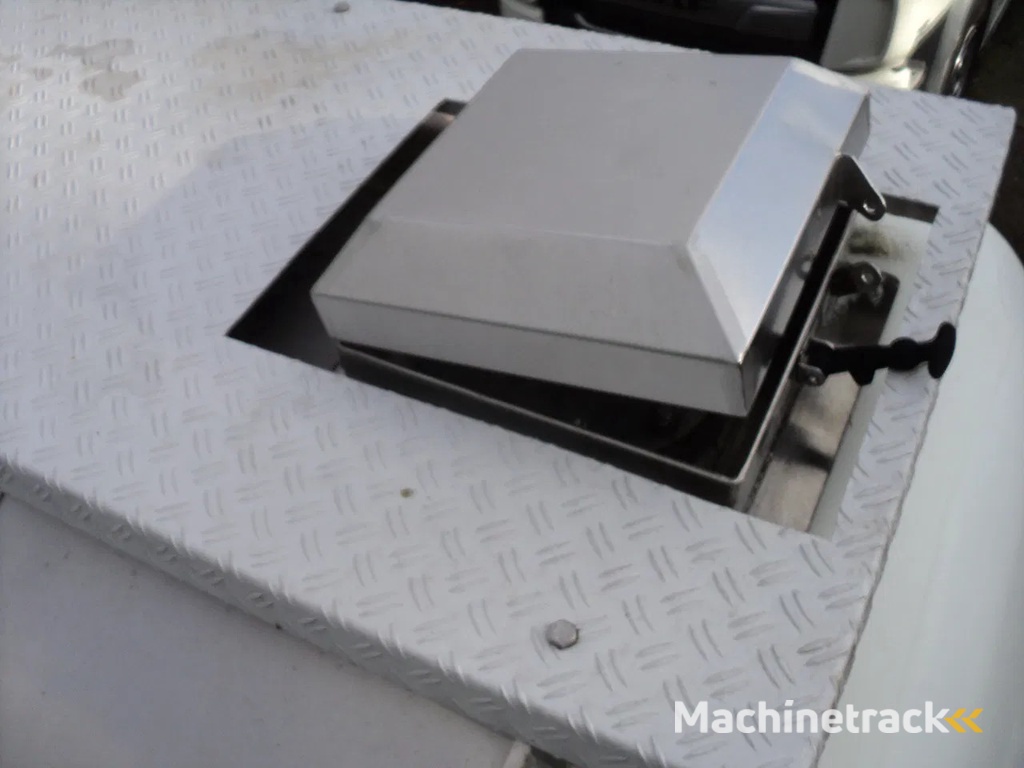 Burg 3 assige tank oplegger BLADGEVEERD!!!!!!!!!