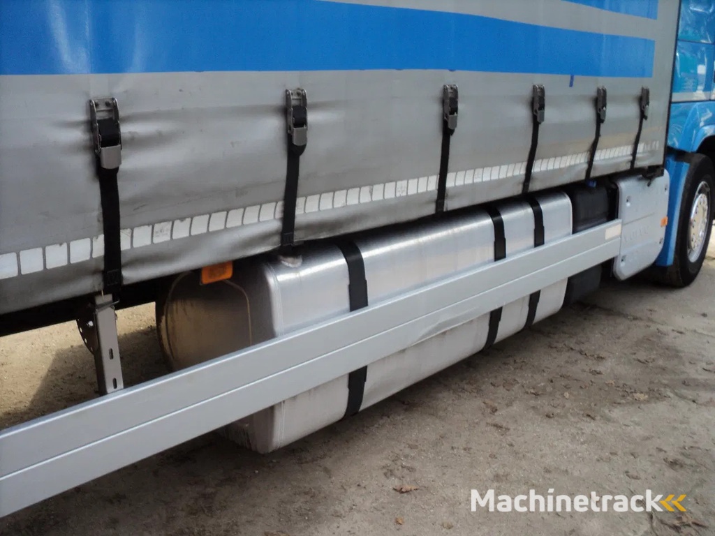 Volvo FM 380 globetrotter bakwagen schuizeil/schuifdak