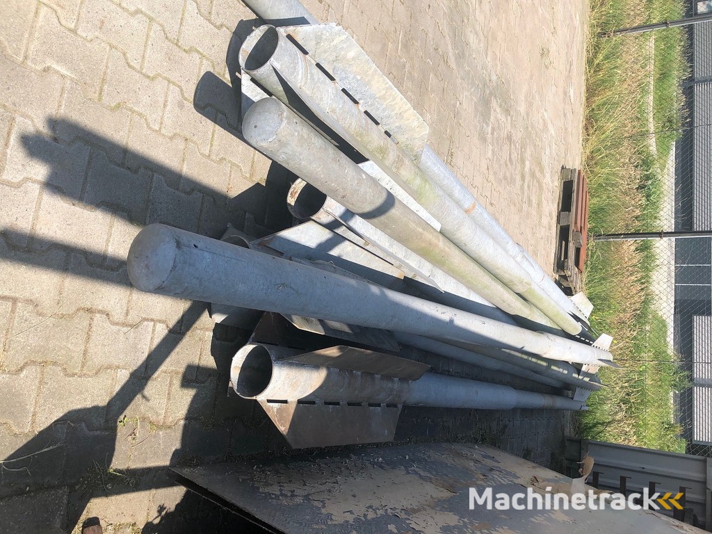 wegbewijziging palen