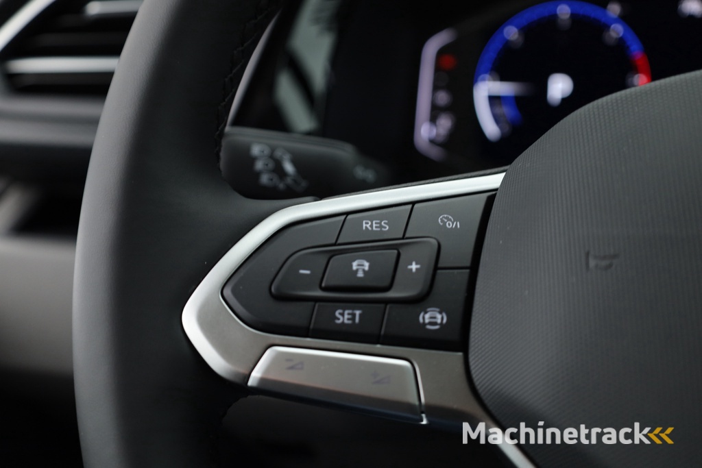 Volkswagen Transporter Caravelle 2.0 TDI 204pk DSG L2H1 | Adapt. Cruise | Navi | 2x Schuifdeur | 20'' LM velgen