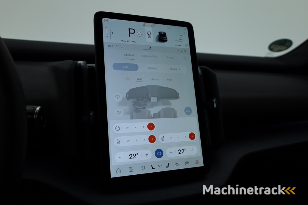 Volvo EX30 Single Motor Extended Range Ultra 69 kWh | Pano | Stoel- Stuurverw. | 360cam | Pilot Assist | Harman Kardon