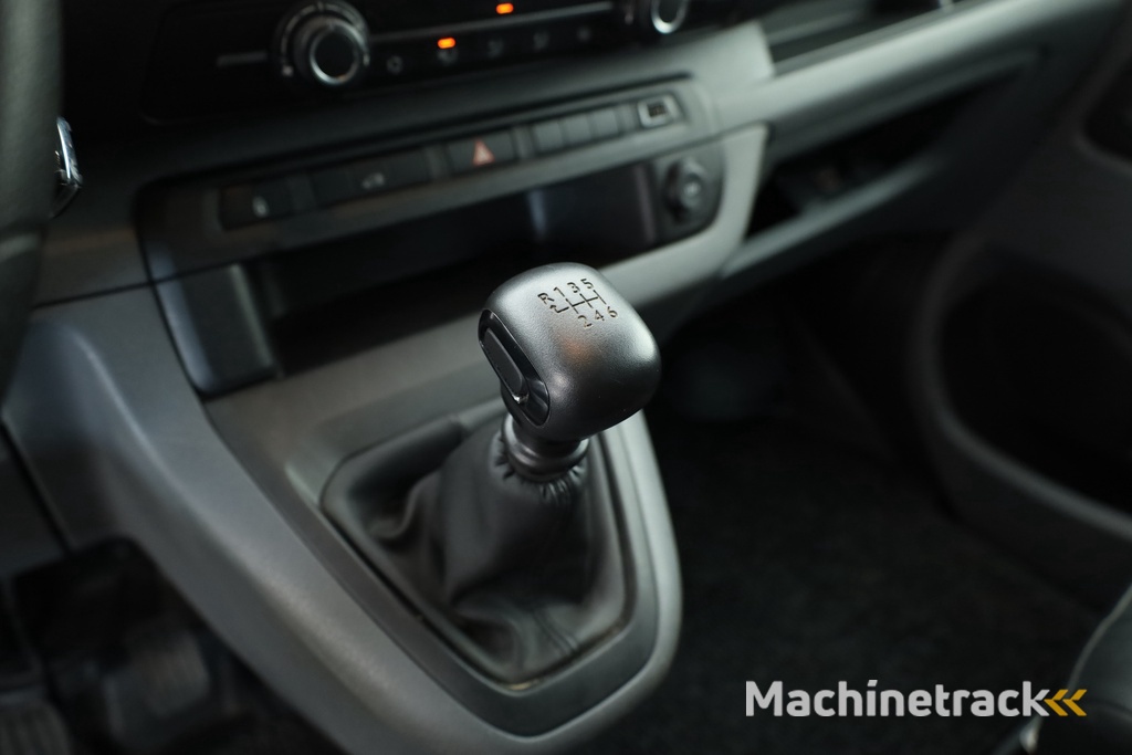 Opel Vivaro 2.0 CDTI L3H1 Edition | 145pk | Trekhaak | Cruise | Apple CarPlay | Betimmering