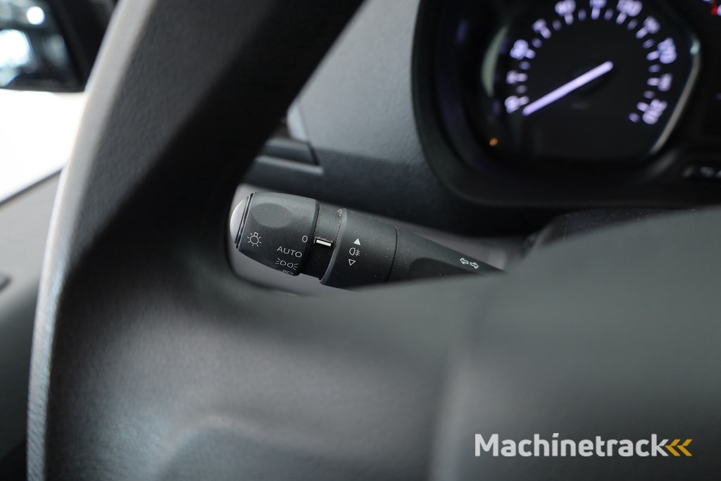 Opel Vivaro 2.0 CDTI L3H1 Edition | 145pk | Trekhaak | Cruise | Apple CarPlay | Betimmering