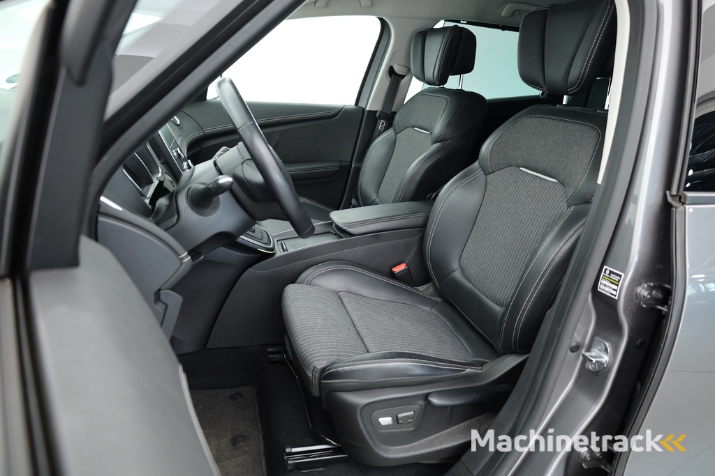 Renault Scénic 1.3 TCe Intens | Navi | Massage | Stoelver. | Camera | Dodehoek. | PDC V+A