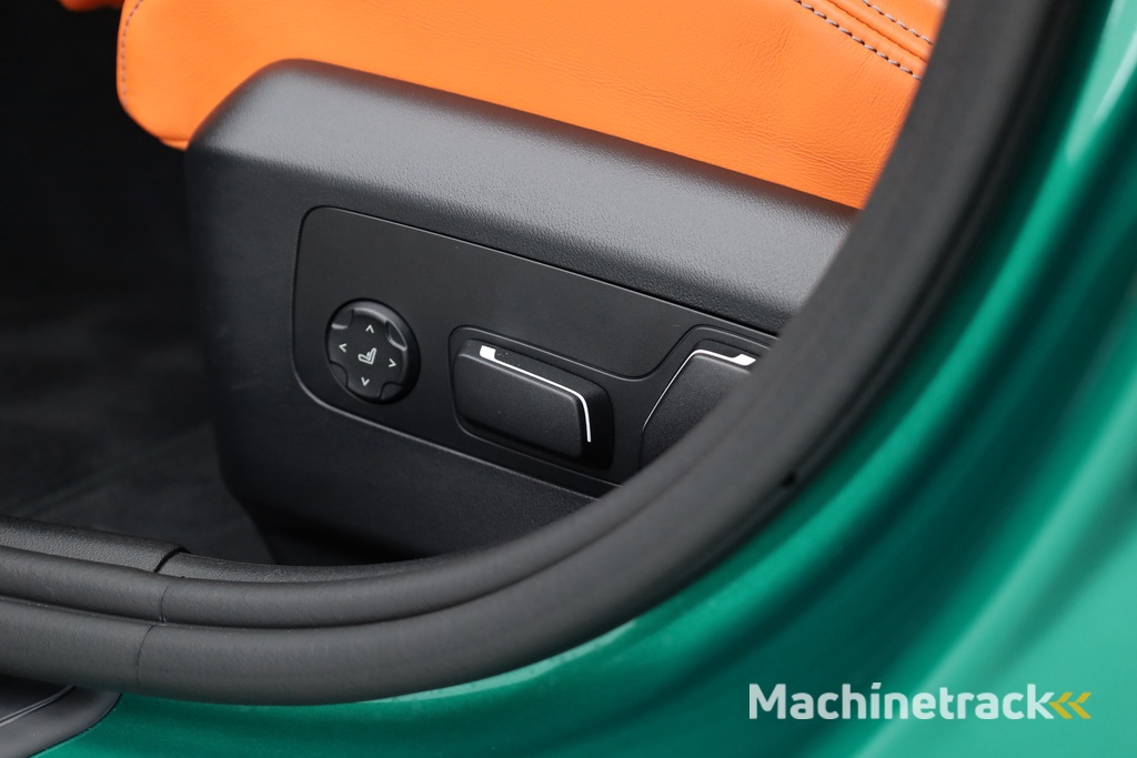 BMW 5-serie M5 727pk | Ultimate Pack | Keramisch | Carbon | Driving Assistant Pro. | B&W