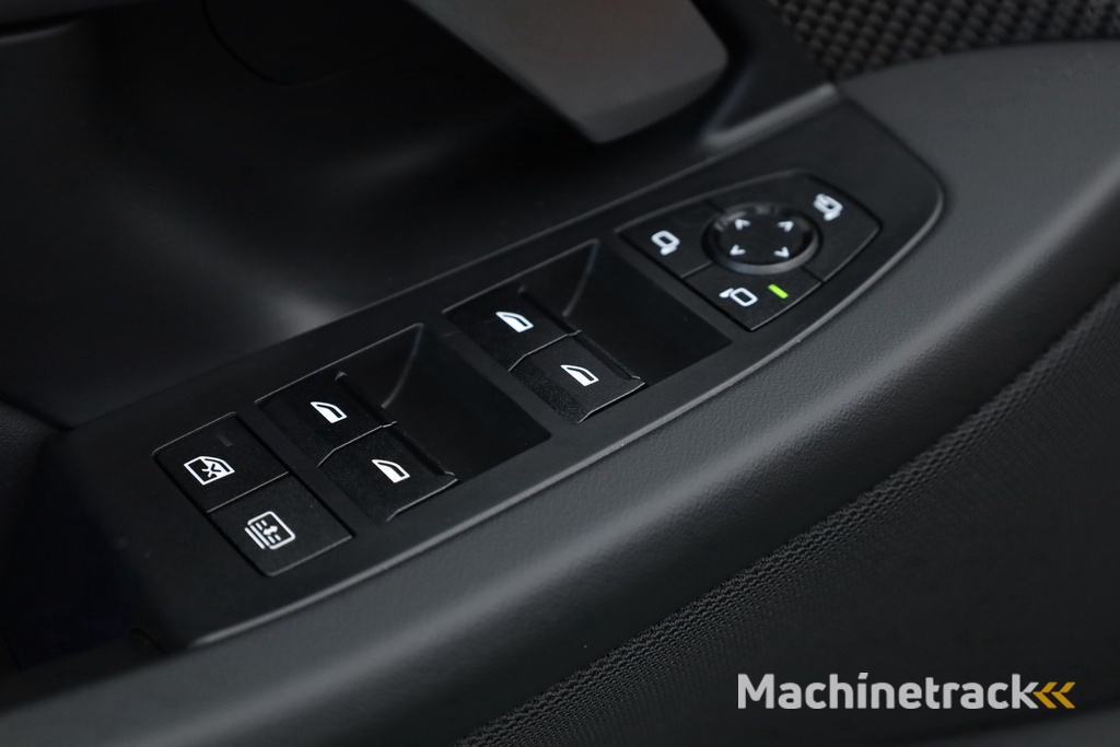 BMW 5-serie M5 727pk | Ultimate Pack | Keramisch | Carbon | Driving Assistant Pro. | B&W