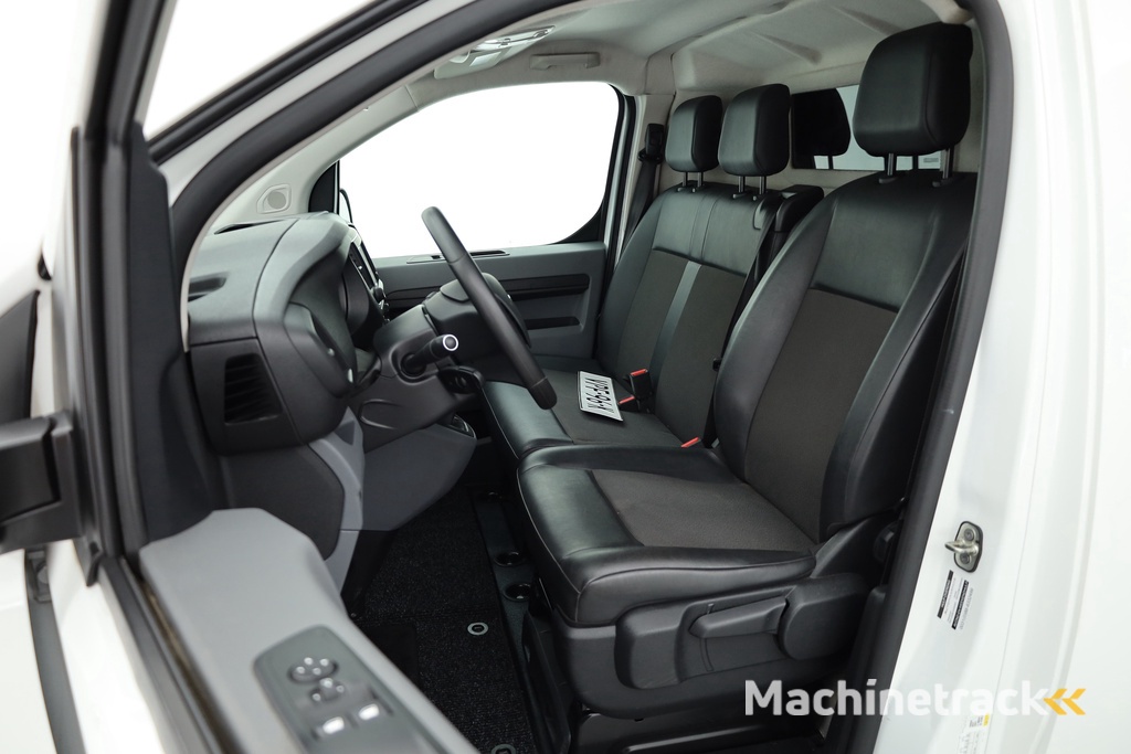 Opel Vivaro 2.0 CDTI L2H1 Edition | Navi | Trekhaak | Dakrails | Apple CarPlay