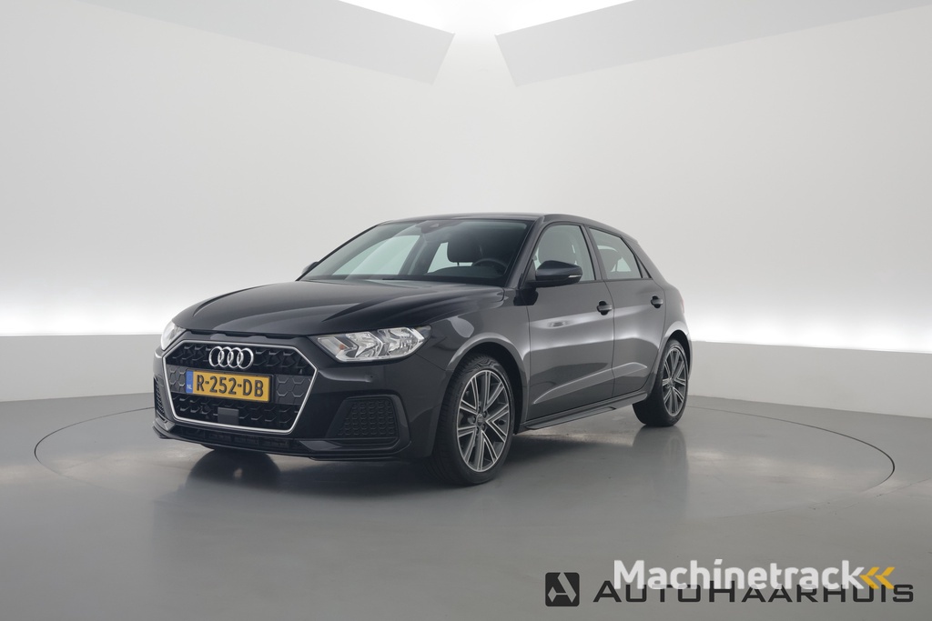 Audi A1 Sportback 30 TFSI Advanced Edition | Apple Carplay & Android Auto | Cruise | All Season | 17"