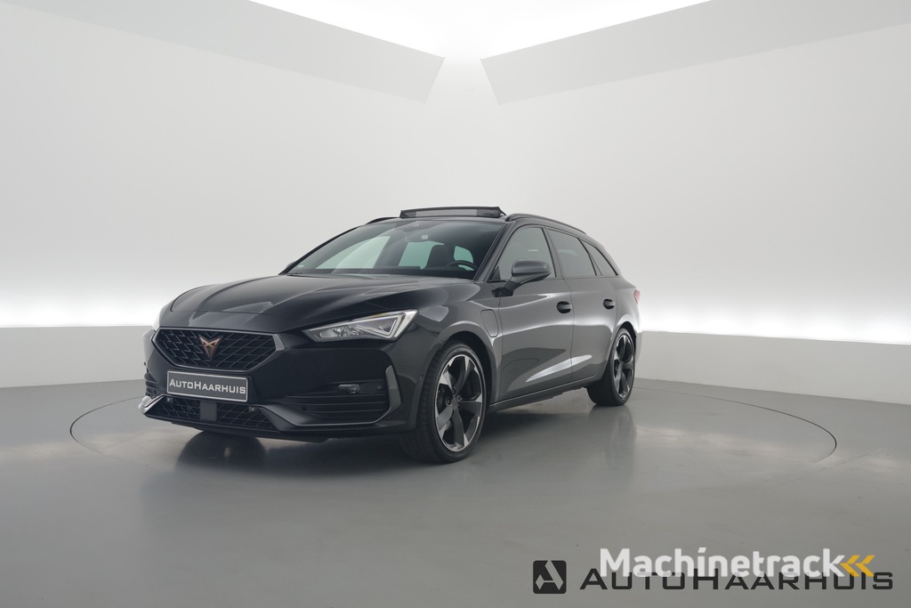 CUPRA Leon Sportstourer 1.4 e-Hybrid | Pano | Adapt. Cruise | Camera | Keyless | Memory seat | Apple CarPlay