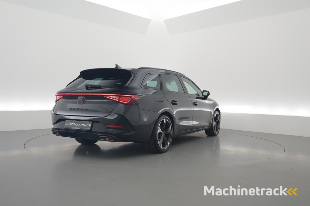 CUPRA Leon Sportstourer 1.4 e-Hybrid | Pano | Adapt. Cruise | Camera | Keyless | Memory seat | Apple CarPlay