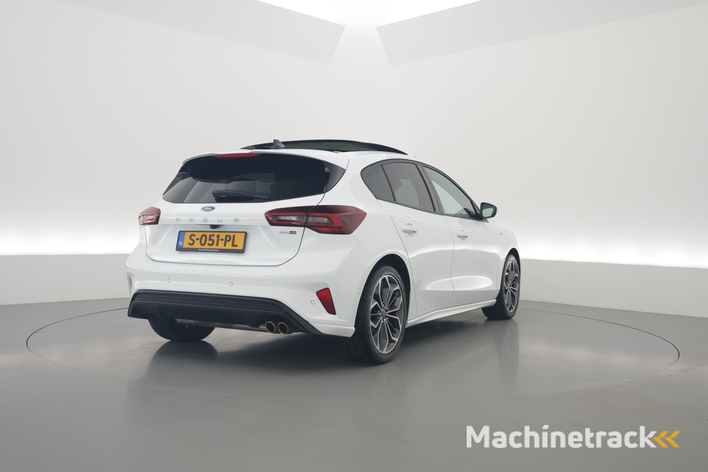 Ford Focus 1.0 EcoBoost Hybrid ST Line Vignale | Pano | HUD | Adapt. Cruise | Camera | Leder | Keyless |