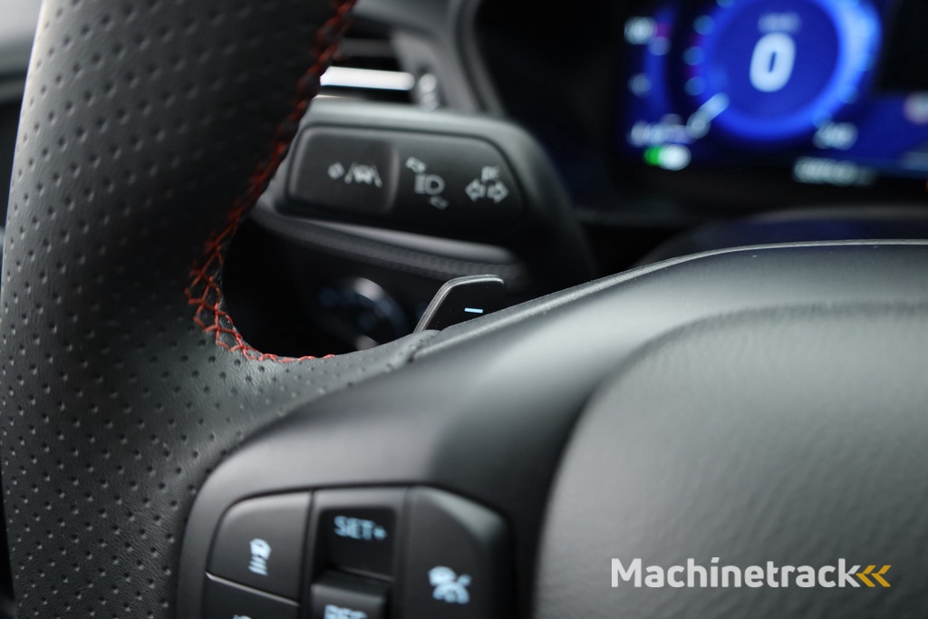 Ford Focus 1.0 EcoBoost Hybrid ST Line Vignale | Pano | HUD | Adapt. Cruise | Camera | Leder | Keyless |