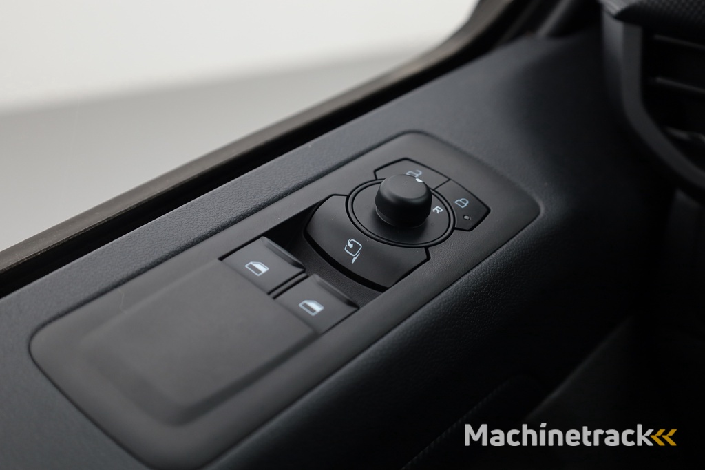 Ford Transit Custom 2.0 TDCI L2H1 RAPTOR | Dubb.Cab. | Automaat | Camera | Cruise | Navi | Side Bars | LM velgen