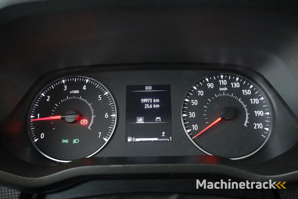 Nissan Primastar 2.0 dCi L2H1 Acenta | Dubb.Cab | 6 pers. | Cruise | Trekhaak | Airco |