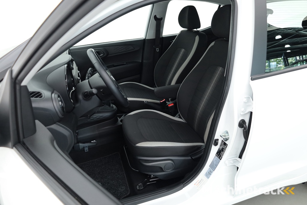 Hyundai i10 1.0 Comfort | Apple CarPlay | Airco | Rijstrooksensor | Cruise | DAB