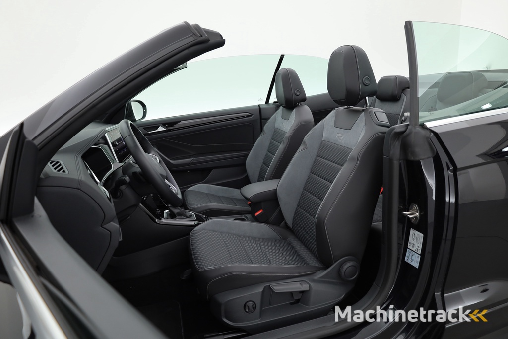 Volkswagen T-Roc Cabrio 1.5 TSI R-Line DSG | Navi | Stoel- Stuurverw. | IQ. Light | Travel Assist | Dodehoekdet.