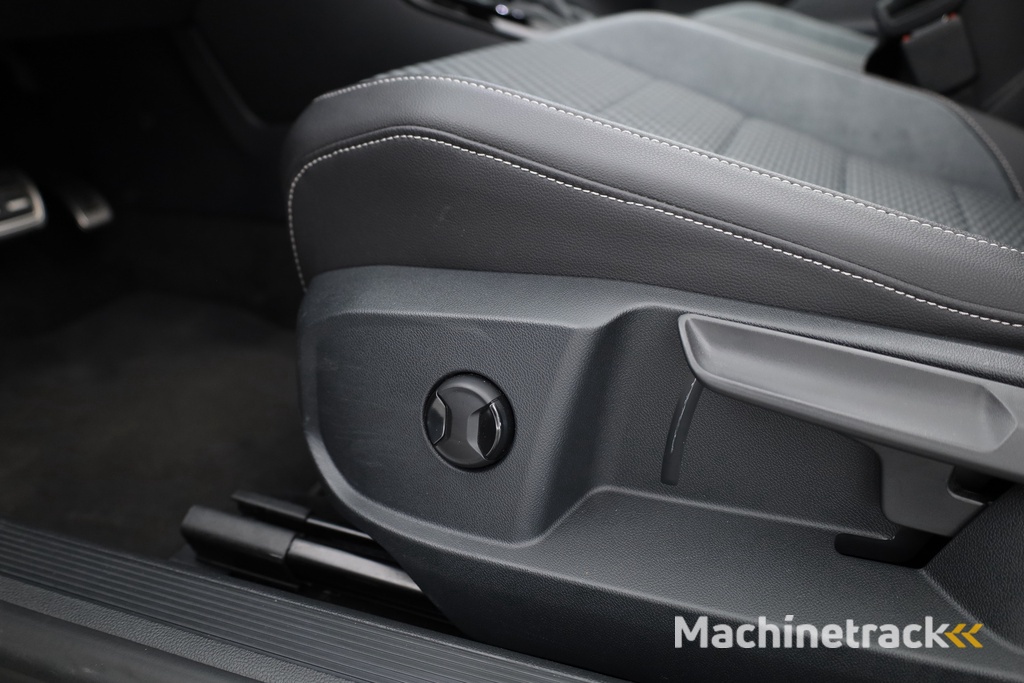 Volkswagen T-Roc Cabrio 1.5 TSI R-Line DSG | Navi | Stoel- Stuurverw. | IQ. Light | Travel Assist | Dodehoekdet.