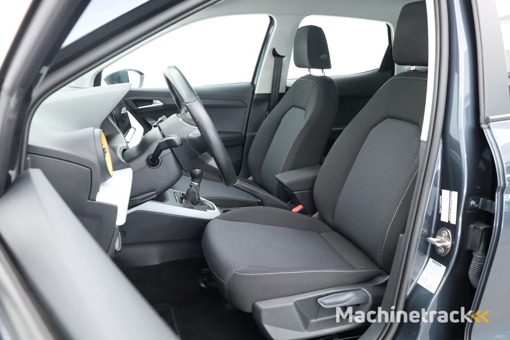 SEAT Arona 1.0 TSI | Navi | Adapt. Cruise | Apple CarPlay | Clima | LED | PDC A