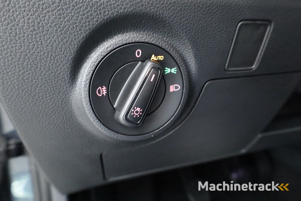 SEAT Arona 1.0 TSI | Navi | Adapt. Cruise | Apple CarPlay | Clima | LED | PDC A