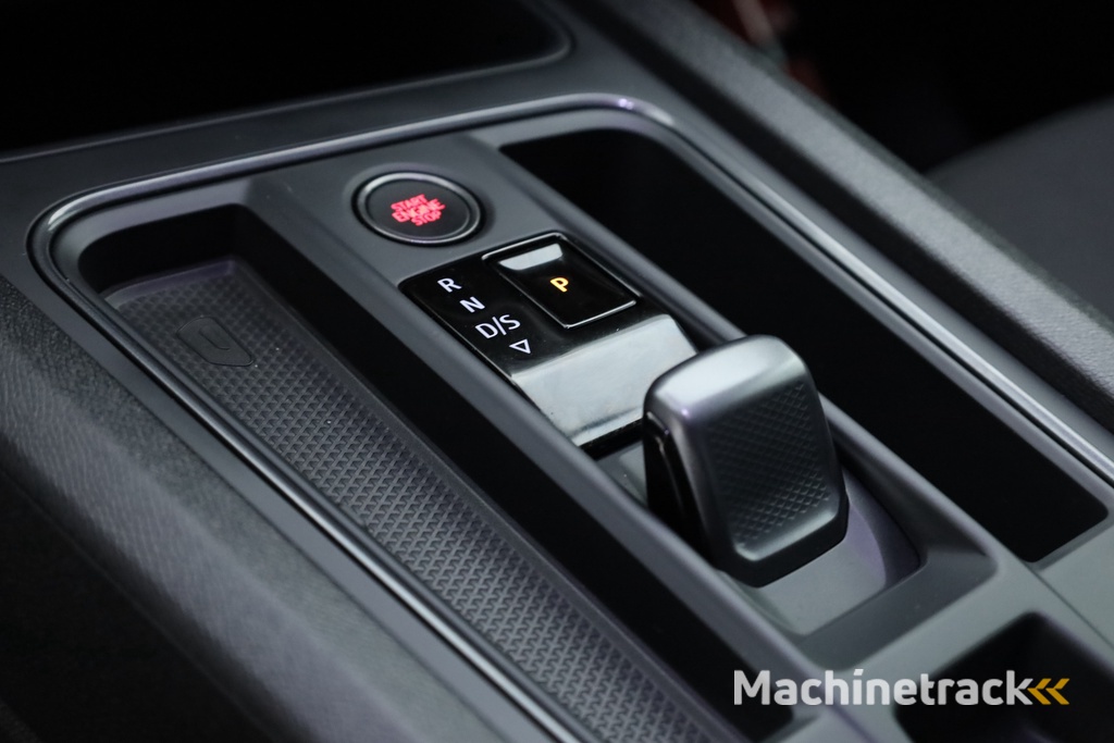 CUPRA Leon 1.4 e-Hybrid 204pk | Adapt. Cruise | Camera | Apple CarPlay | Navi | Stoel- Stuurverw.