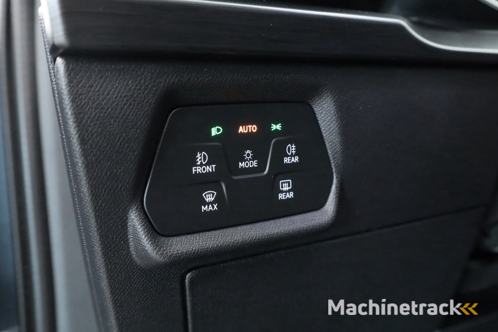 CUPRA Leon 1.4 e-Hybrid 204pk | Adapt. Cruise | Camera | Apple CarPlay | Navi | Stoel- Stuurverw.