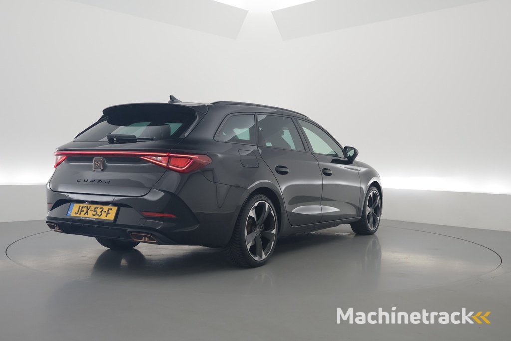 CUPRA Leon Sportstourer 1.4 e-Hybrid 204pk | Navi | Adapt. Cruise | CarPlay | Keyless | Camera | Stoel-Stuurverw.