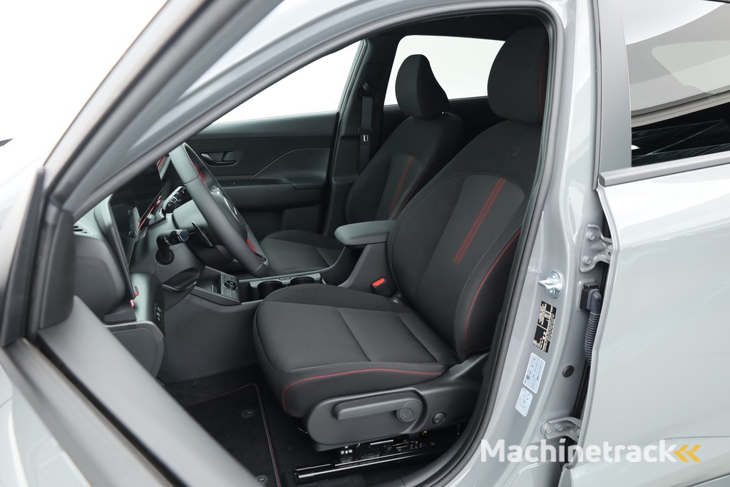 Hyundai Kona Electric N Line 65.4 kWh | Navi | Adapt. Cruise | Stoel- Stuurverw | Keyless | Camera | Elek. Achterklep