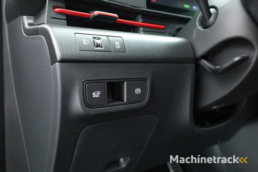 Hyundai Kona Electric N Line 65.4 kWh | Navi | Adapt. Cruise | Stoel- Stuurverw | Keyless | Camera | Elek. Achterklep