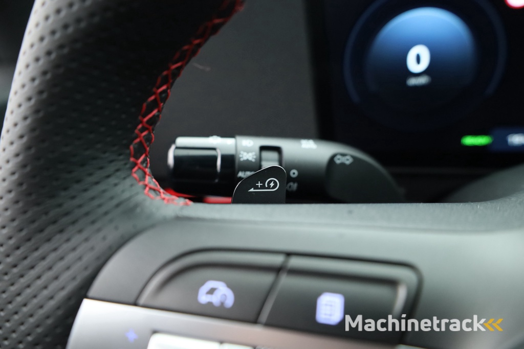 Hyundai Kona Electric N Line 65.4 kWh | Navi | Adapt. Cruise | Stoel- Stuurverw | Keyless | Camera | Elek. Achterklep