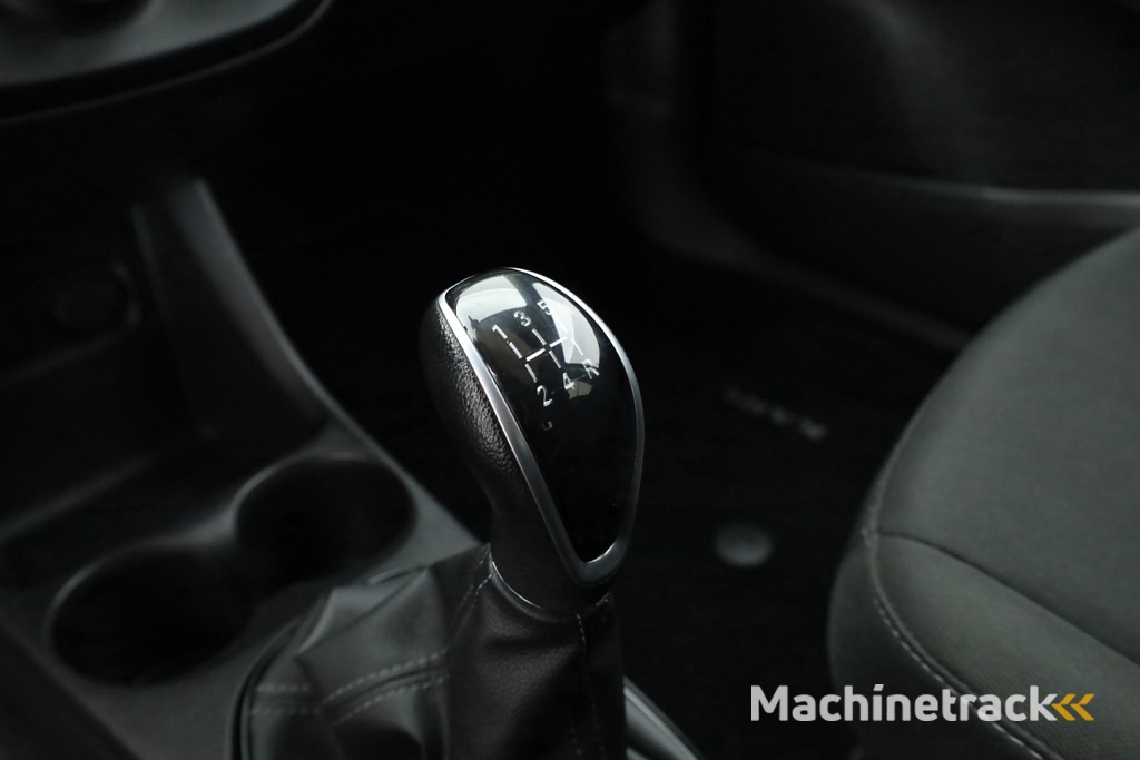 Opel KARL 1.0 Rocks Online Edition | Navi | Trekhaak | LMV| Cruise | PDC A