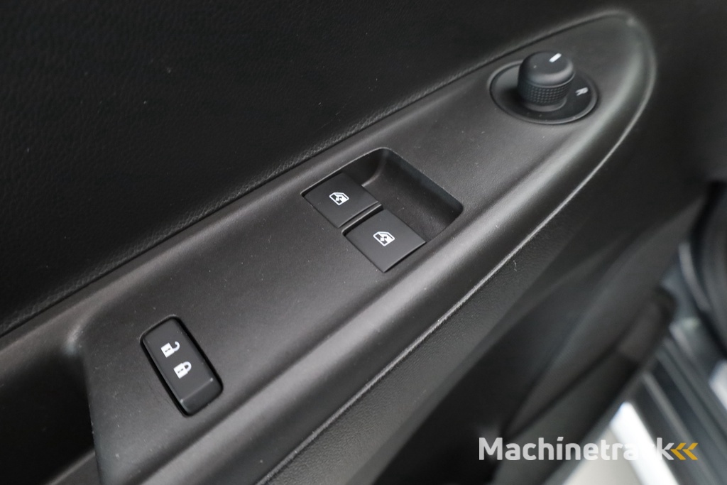 Opel KARL 1.0 Rocks Online Edition | Navi | Trekhaak | LMV| Cruise | PDC A