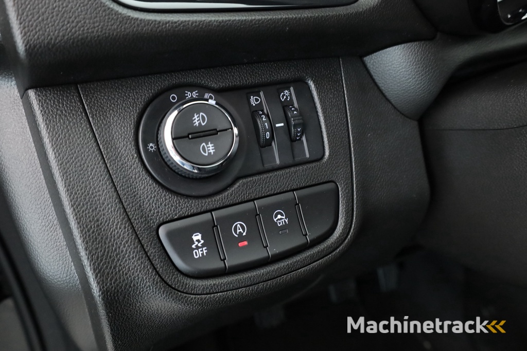 Opel KARL 1.0 Rocks Online Edition | Navi | Trekhaak | LMV| Cruise | PDC A