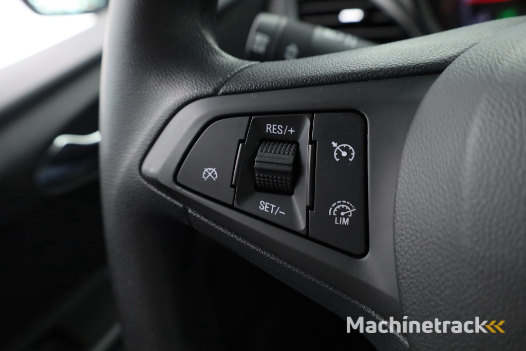 Opel KARL 1.0 Rocks Online Edition | Navi | Trekhaak | LMV| Cruise | PDC A