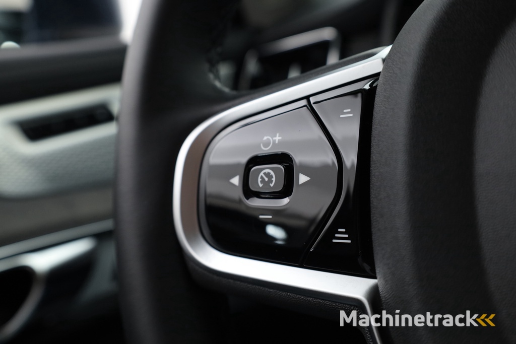 Volvo XC90 T8 Recharge Plus Bright | Bowers & Wilkins | Stoelventilatie | HUD | Luchtvering | 360cam | Adapt. Cruise