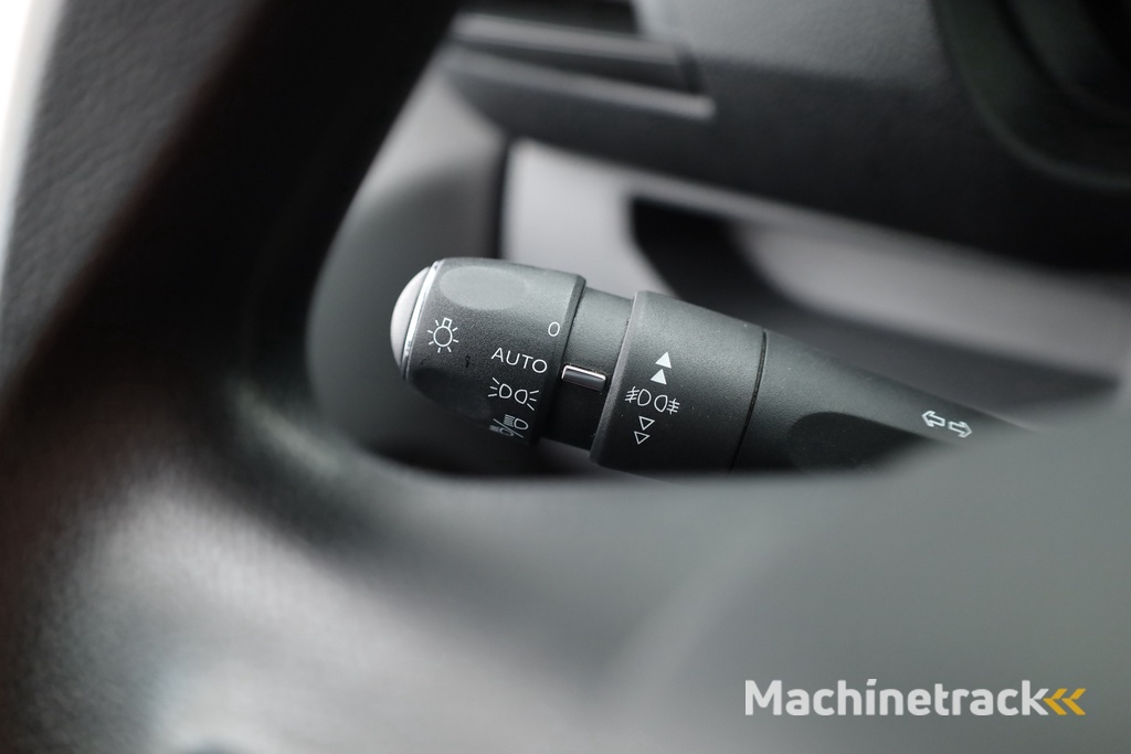 Opel Vivaro 2.0 CDTI L2H1 Edition | Navi | Trekhaak | Dakrails | Apple CarPlay