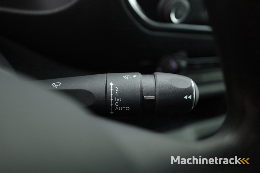 Opel Vivaro 2.0 CDTI L2H1 Edition | Navi | Trekhaak | Dakrails | Apple CarPlay