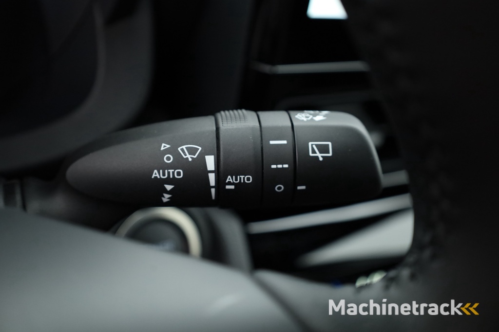 Toyota Yaris Cross 1.5 Hybrid Teamplayer 130pk | Winter pakket | Safety pakket | Navi | Adapt. Cruise | Camera | Keyless