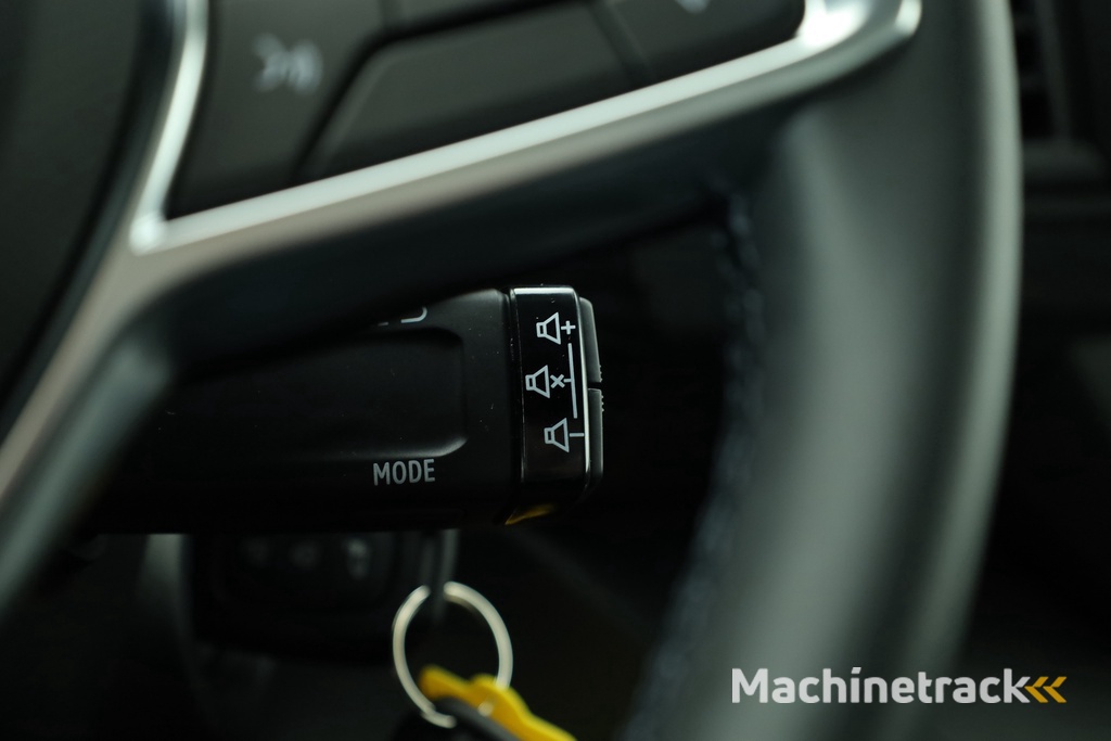 Renault Trafic 2.0 Blue dC1 150pk  L2H1 Advance | Camera | Navi | PDC v+a | Apple Carplay/Android Auto | BPM Vrij!