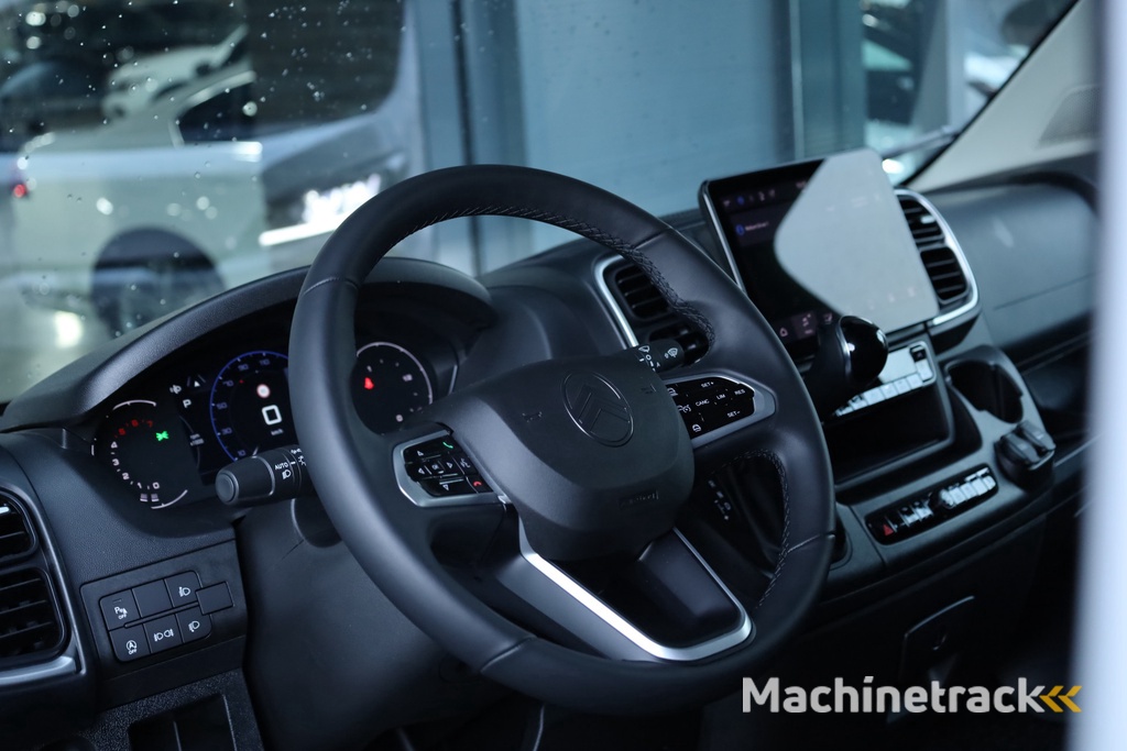 Citroën Jumper 2.2 BlueHDi 140pk L2H2 3.5t | Automaat | GEEL | Navi | Camera | Adapt.Cruise | Apple Carplay | Smart Key