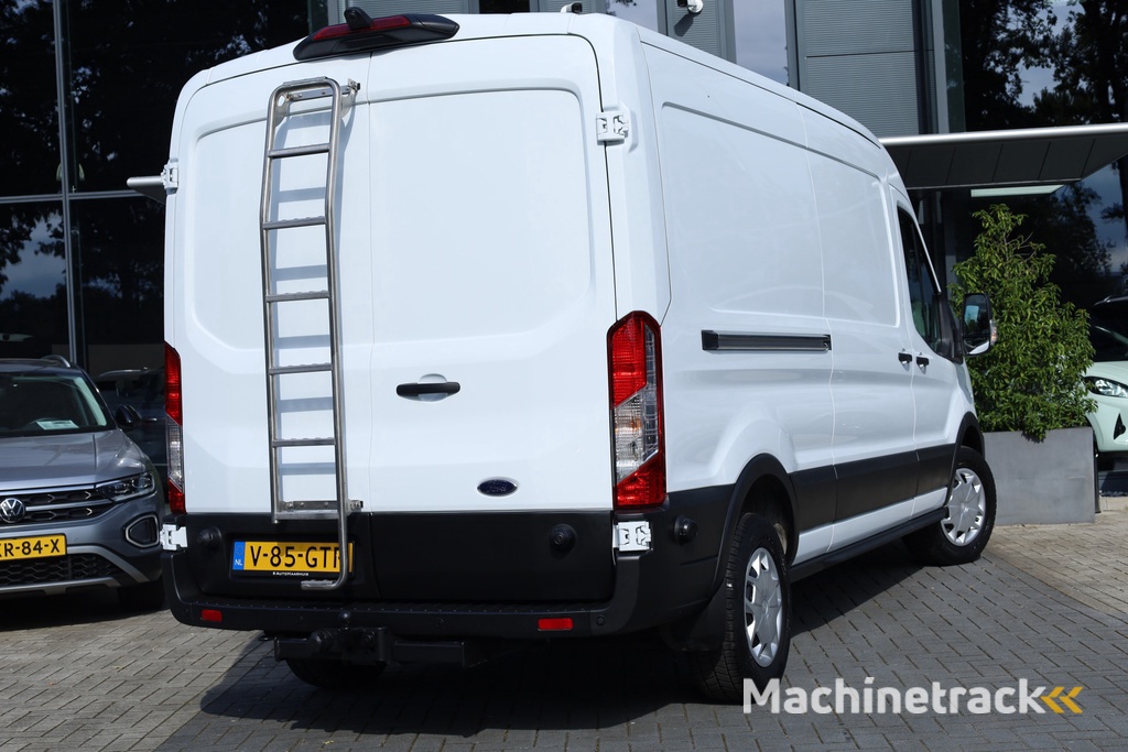 Ford Transit 350 2.0 TDCI L3H2 Trend RWD | Leder | Navi | CarPlay | Trekhaak | Camera | Cruise | Stoelverw.