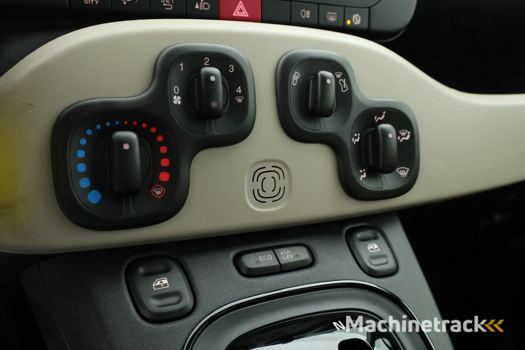 Fiat Panda 0.9 TwinAir Edizione Cool | Automaat | Airco | PDC A | Centr. vergrendeling