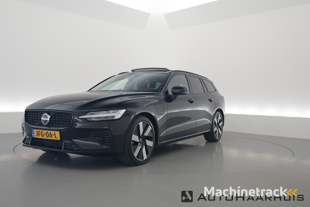 Volvo V60 T6 Recharge Ultra Dark | Pano | HUD | B&W | Stoelventi. | Massage | Memory seats | Elek. Trekhaak | 360cam