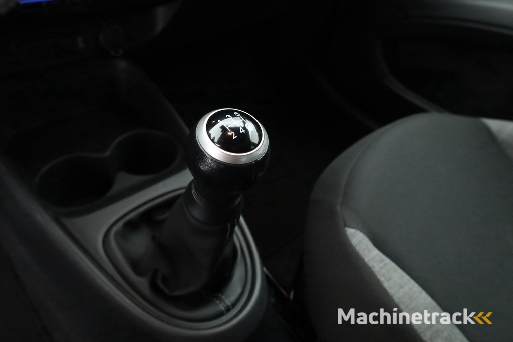 Toyota Aygo X 1.0 VVT-i MT first | Adapt. Cruise | Camera | Clima | Apple CarPlay | 17"