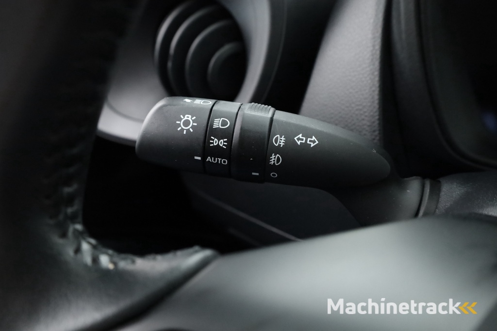 Toyota Aygo X 1.0 VVT-i MT first | Adapt. Cruise | Camera | Clima | Apple CarPlay | 17"