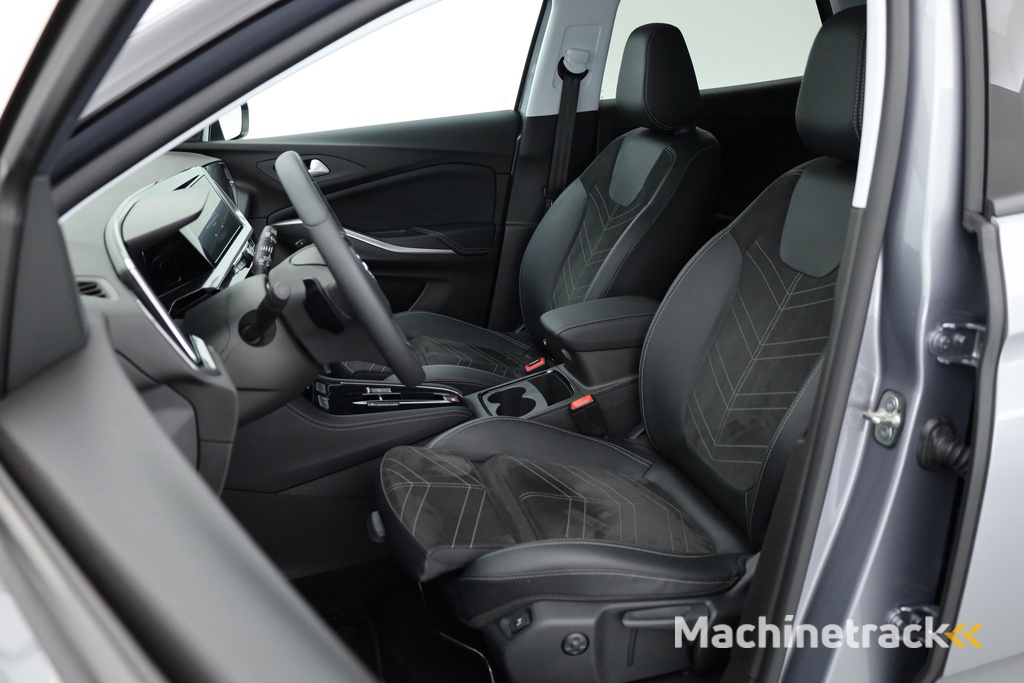 Opel Grandland 1.2 Turbo Ultimate | Adapt. Cruise | Stoel- Stuurverw. | Camera | Keyless | Elek. Achterklep | Navi