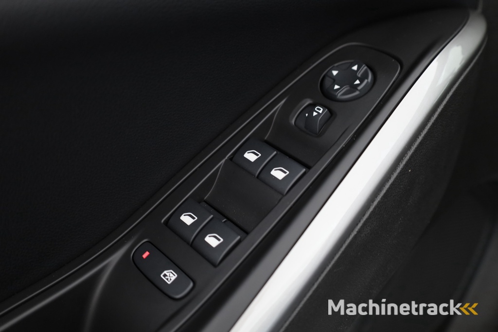 Opel Grandland 1.2 Turbo Ultimate | Adapt. Cruise | Stoel- Stuurverw. | Camera | Keyless | Elek. Achterklep | Navi