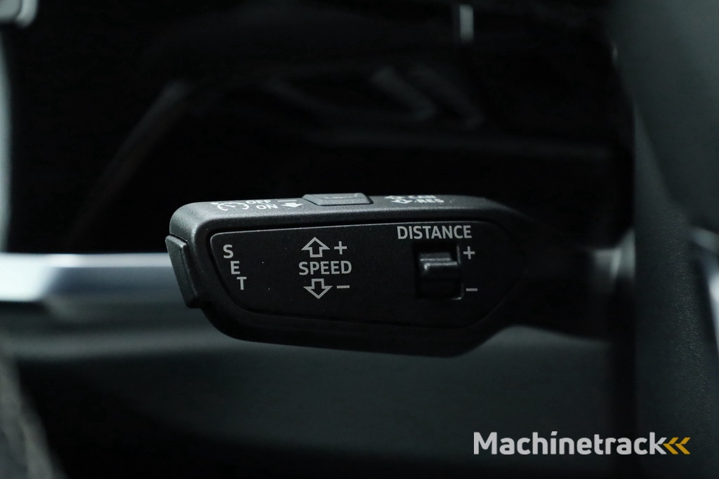 Audi Q3 Sportback 45 TFSI e 2x S Line | Elek. Trekhaak | Camera | Navi | Stoelverw. | Adapt. Cruise | Keyless | 19''