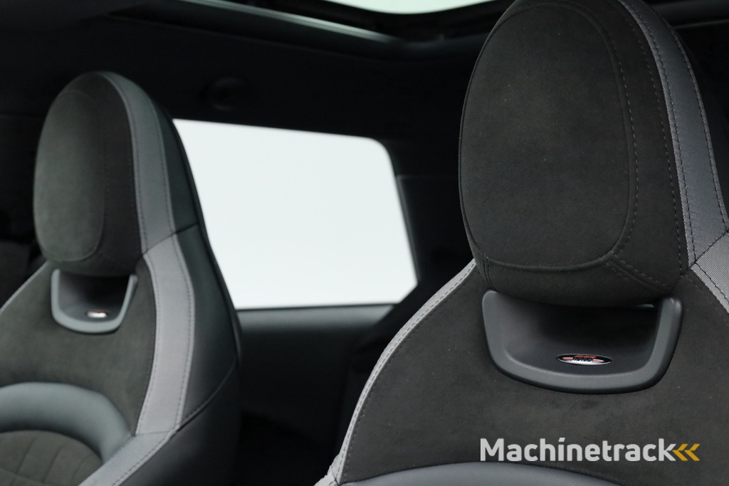 MINI Mini 2.0 John Cooper Works JCW Pack 230pk | Pano | HUD | Harman Kardon | Adapt. Cruise | Stoel- Stuurverw. | Camera