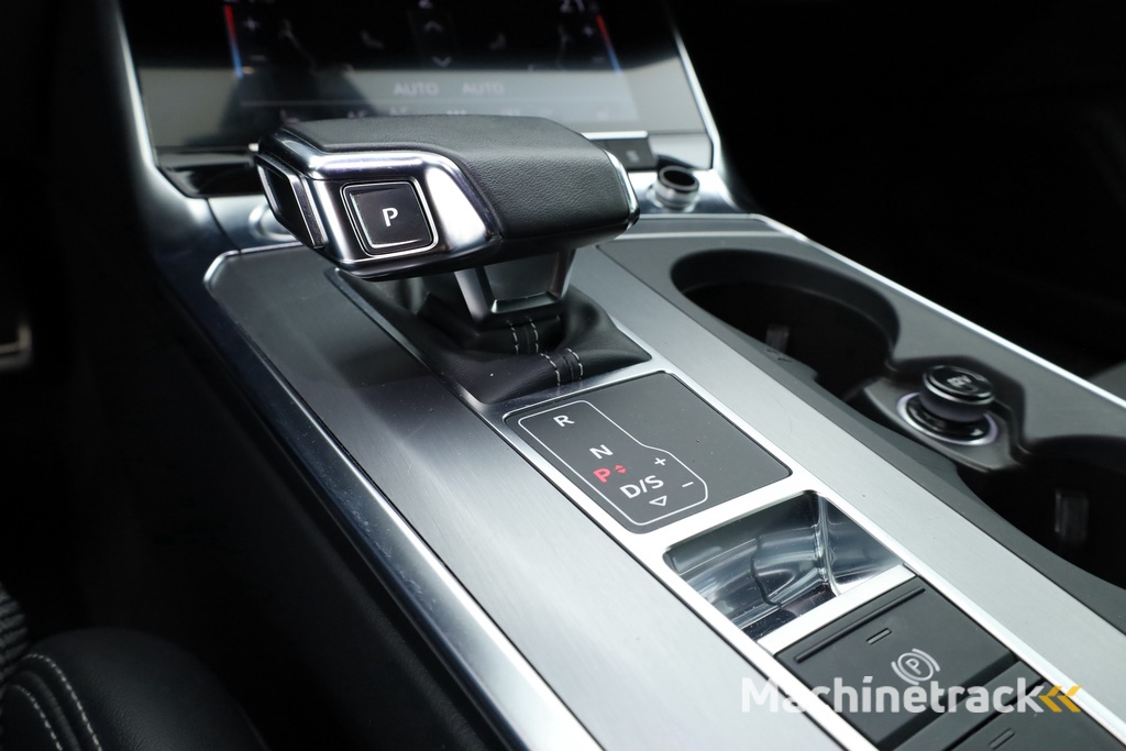 Audi A6 Avant 40 TDI quattroS Line | Elek. Trekhaak | Standkachel | Adapt. Cruise | 360cam | 2000kg Trekgewicht